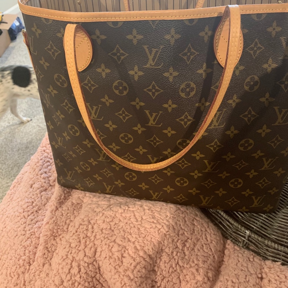 Lv Neverfull gm monogram